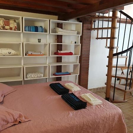 Apartamento Flat Nirmala Studio-Shop Milán Exterior foto