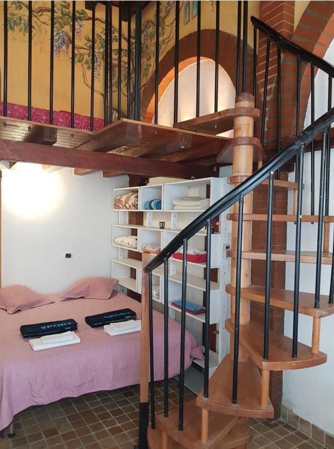 Apartamento Flat Nirmala Studio-Shop Milán Exterior foto